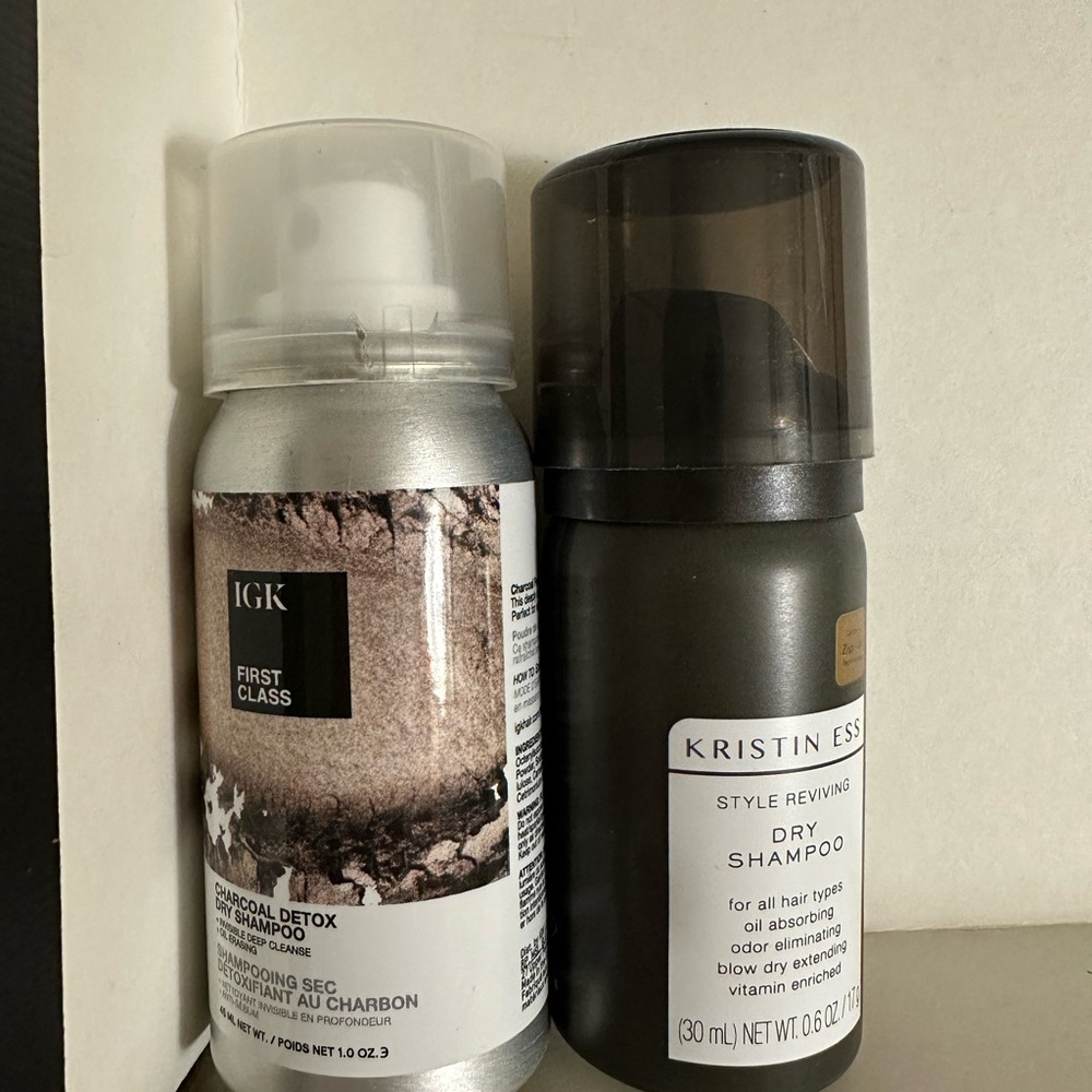 2 dry shampoo - Picture 2 of 6